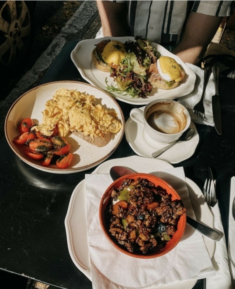 7 κορυφαία brunch στο κέντρο της Αθήνας