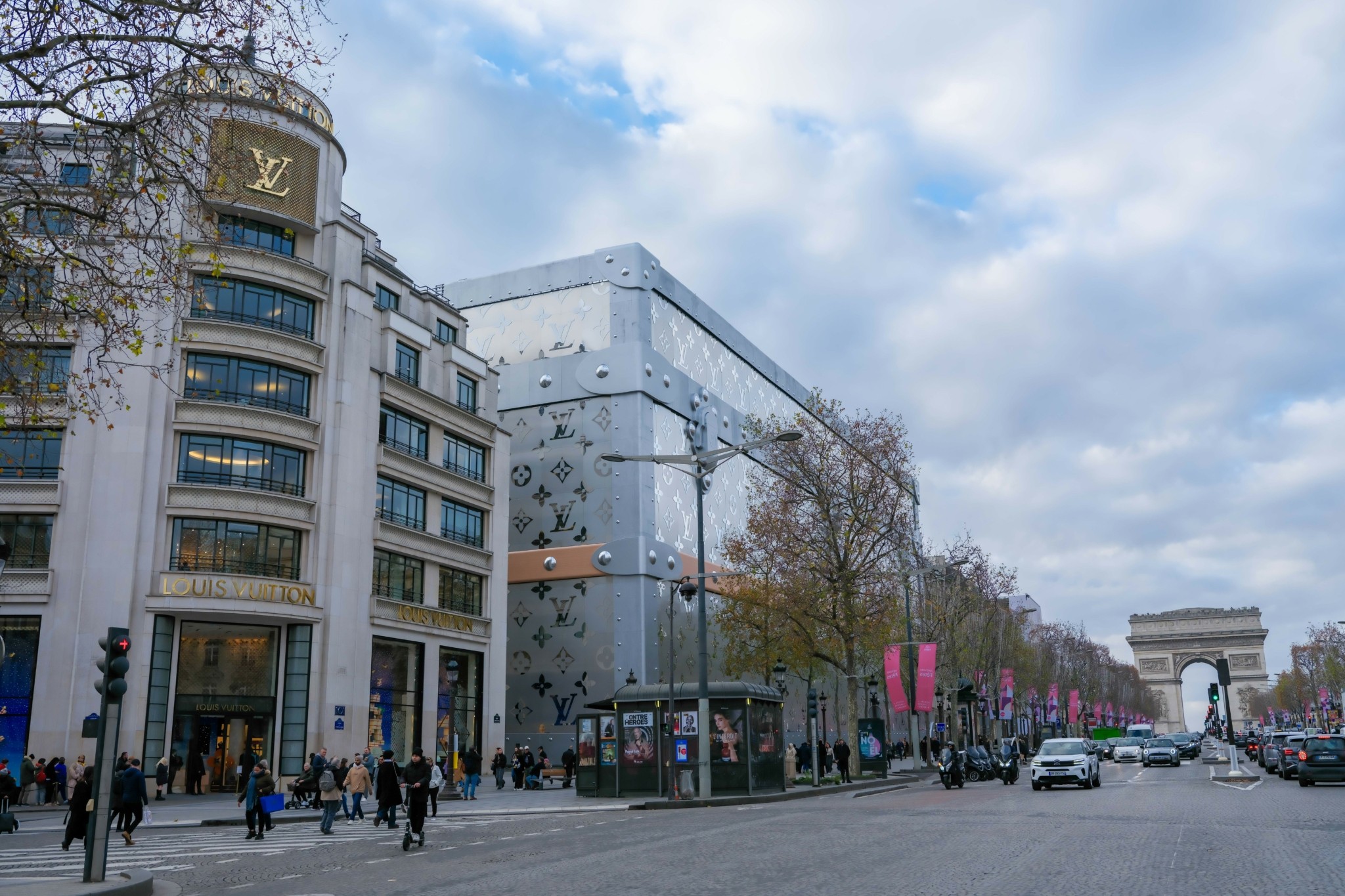 Η Louis Vuitton ανοίγει ξενοδοχείο στο Παρίσι το 2026