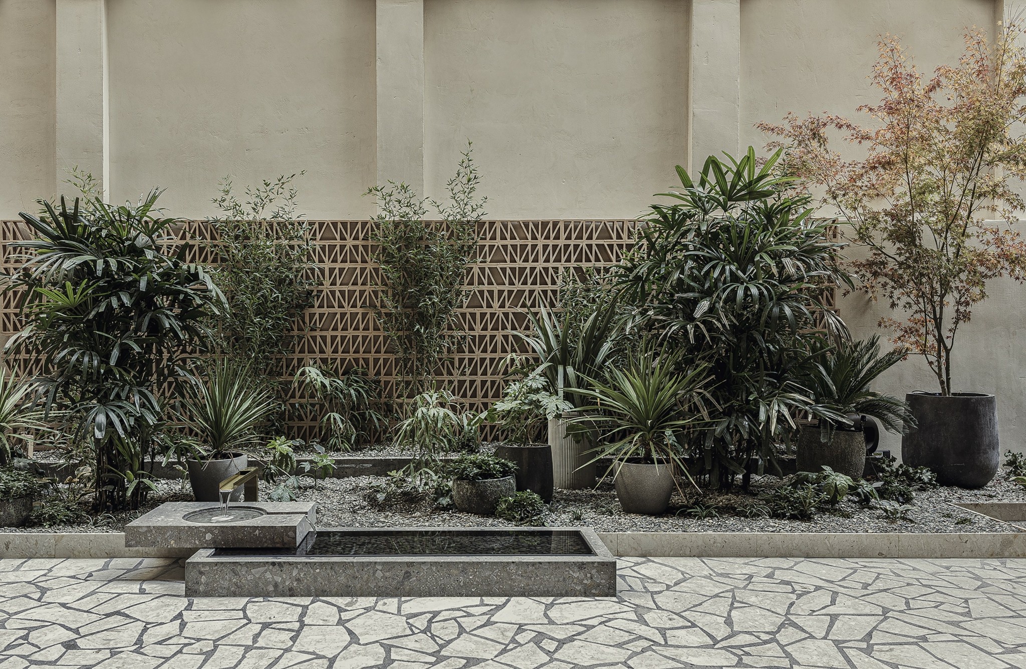 Το ξενοδοχείο της Θεσσαλονίκης που κερδίζει διεθνείς διακρίσεις interior design