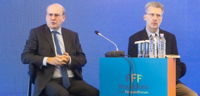 Χατζηδάκης: Προανήγγειλε κίνητρα και επιδοτήσεις για συγχωνεύσεις εταιρειών