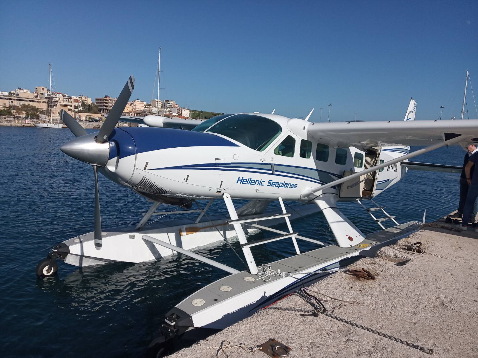 Hellenic Seaplanes: Έγινε η πρώτη δοκιμαστική πτήση με υδροπλάνο στο Λαύριο (pic)