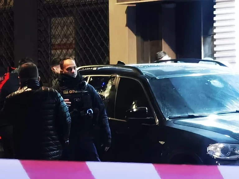 Νέος Κόσμος: Mαφιόζικη εκτέλεση 44χρονου με δεκάδες σφαίρες έξω από βενζινάδικο