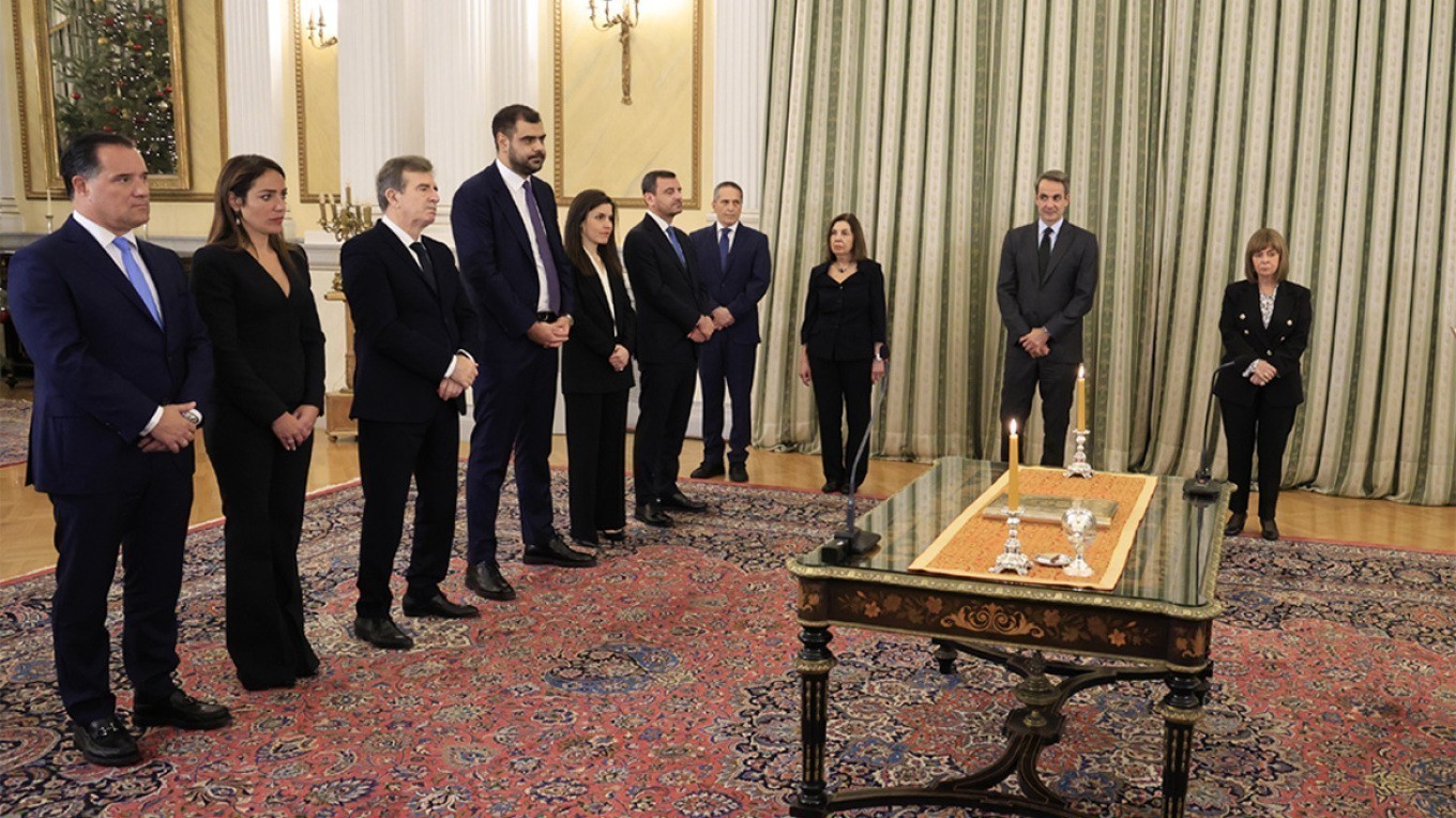 Ορκίστηκαν οι νέοι υπουργοί και υφυπουργοί (pics)