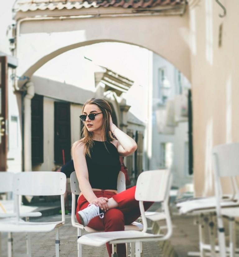 Millennials – Gen Zers: Τι θα κάνουν με τα χρήματά τους το 2024