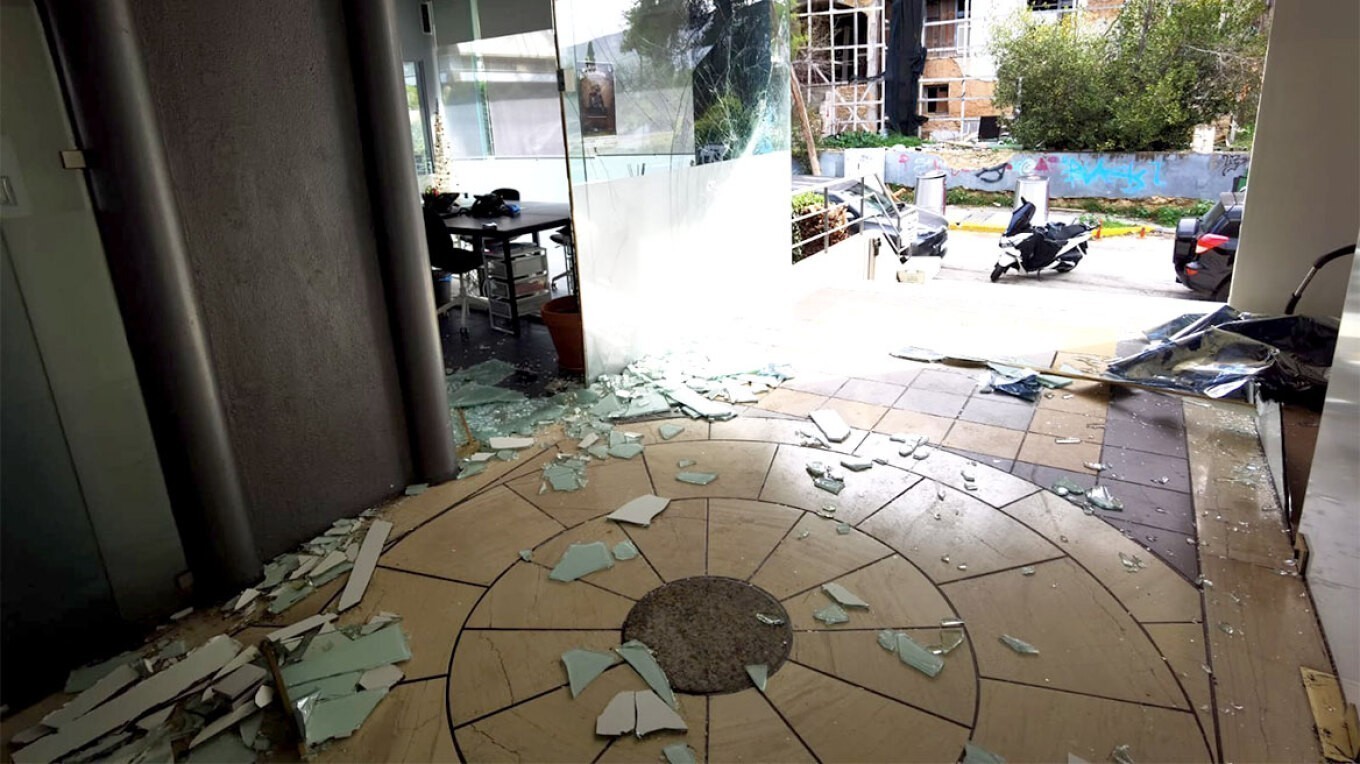 Ψυχικό: Κεραυνός χτύπησε υποσταθμό του ΔΕΔΔΗΕ