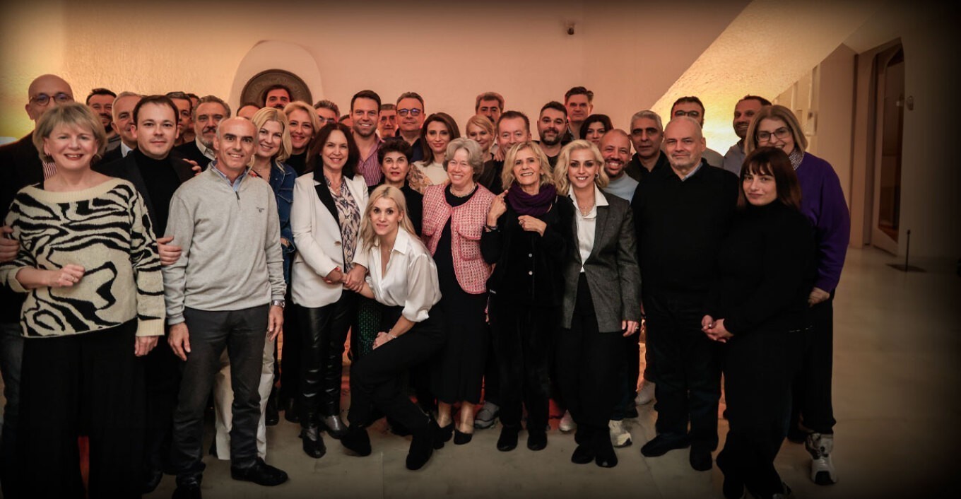 ΣΥΡΙΖΑ: Το παρασκήνιο του τριήμερου στις Σπέτσες