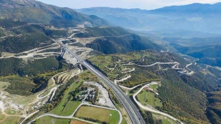 Εγνατία Οδός: Υπεγράφησαν οι συμβάσεις λειτουργίας και συντήρησης ύψους €161 εκατ.