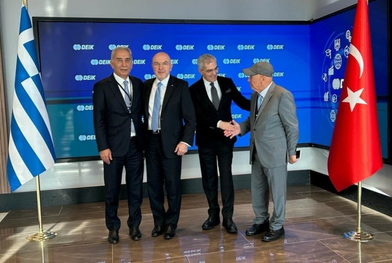 Φόρουμ Κωνσταντινούπολης: Οι βάσεις για τα πρώτα ελληνοτουρκικά επιχειρηματικά deals (pics)