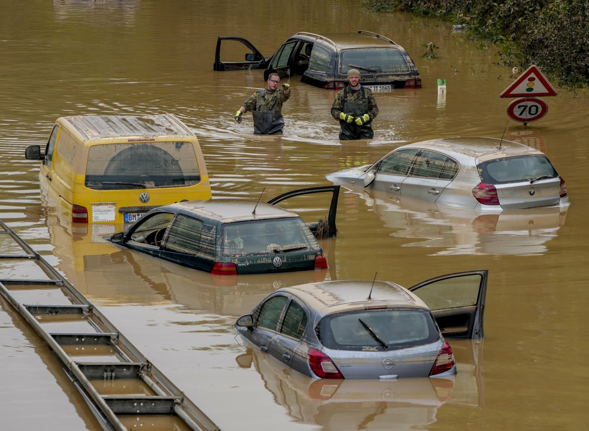Πώς τα catastrophe bonds (και η κλιματική αλλαγή) αλλάζουν την αγορά ομολόγων (πίνακες)
