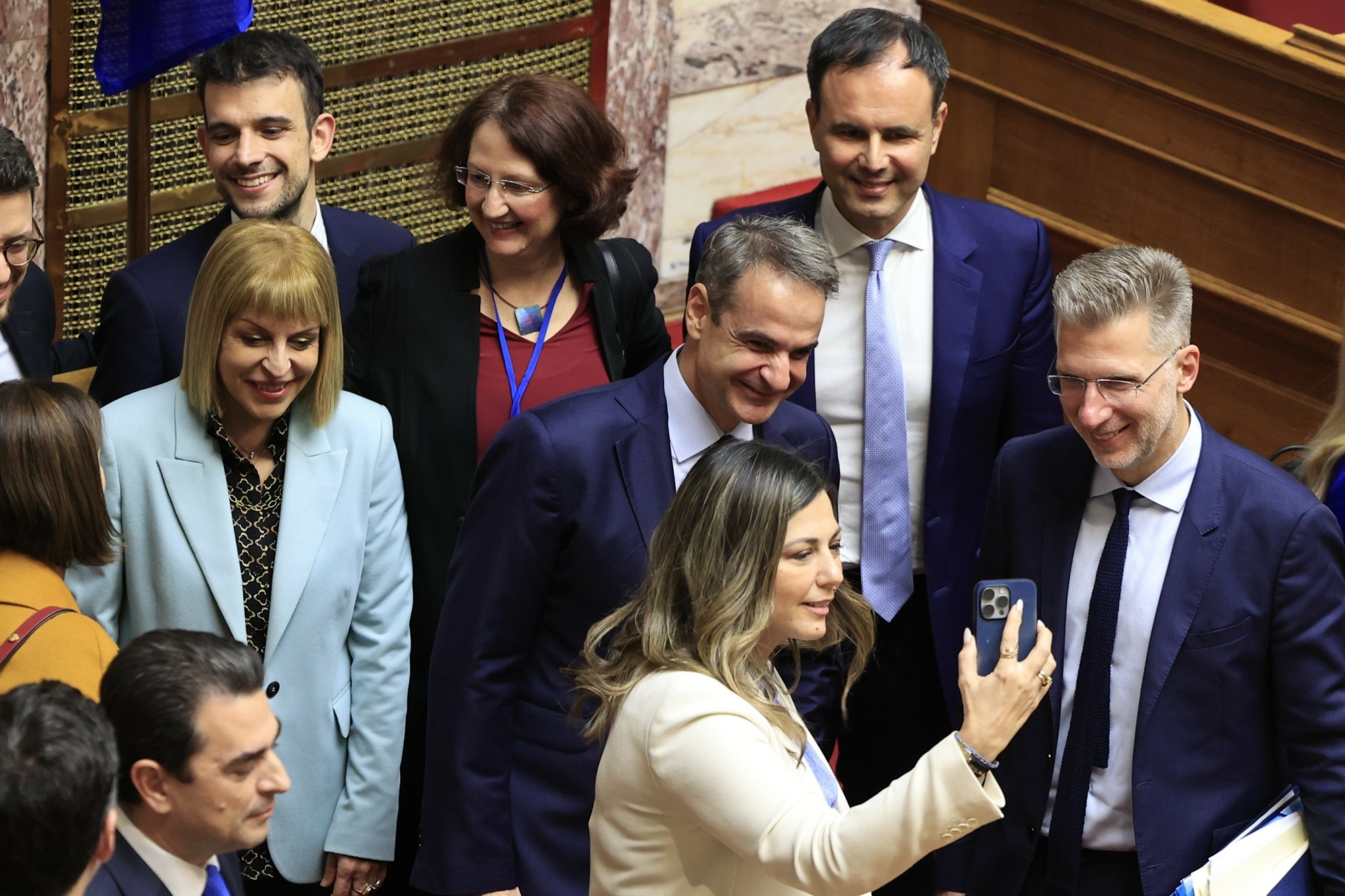 Γάμος ομοφύλων: Τα 175 ναι, τα όχι, τα παρών και οι αποχές της ψηφοφορίας στη Βουλή