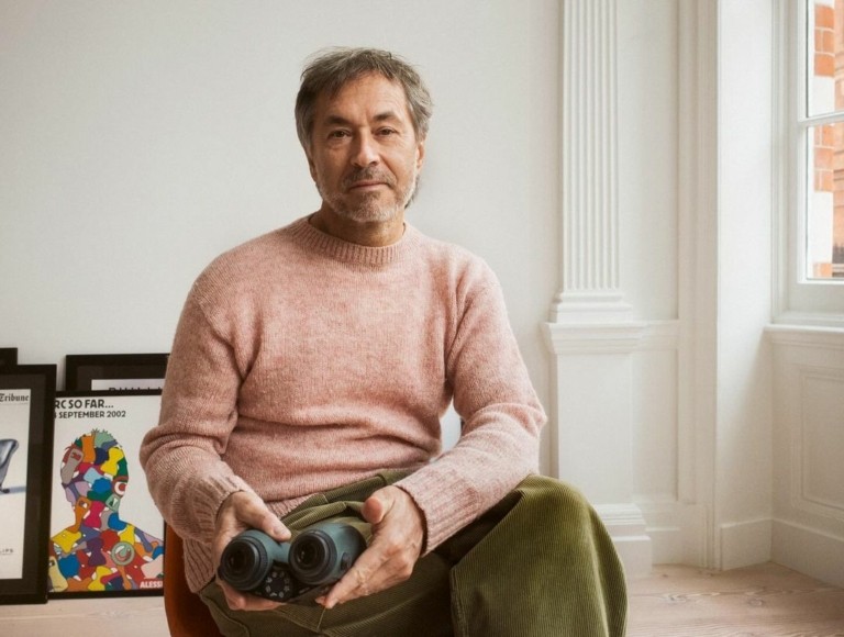 Τα πρώτα έξυπνα κιάλια με τεχνητή νοημοσύνη δίνουν πληροφορίες για όσα βλέπετε