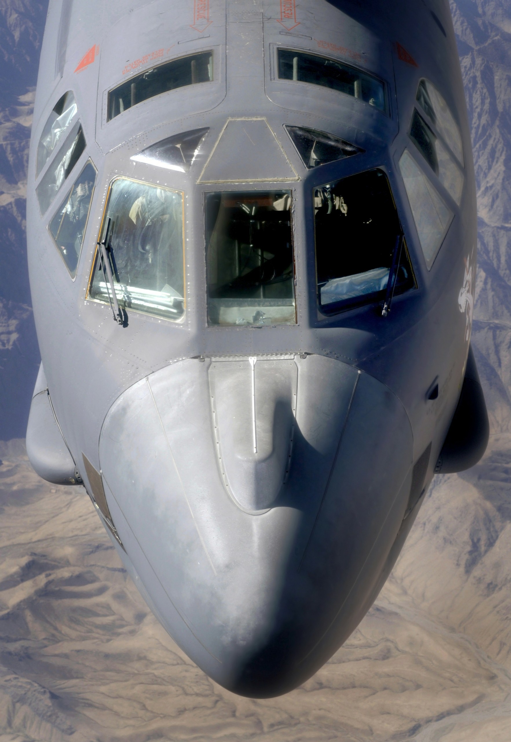 B-52: Το φοβερό βομβαρδιστικό που αψηφά τον χρόνο