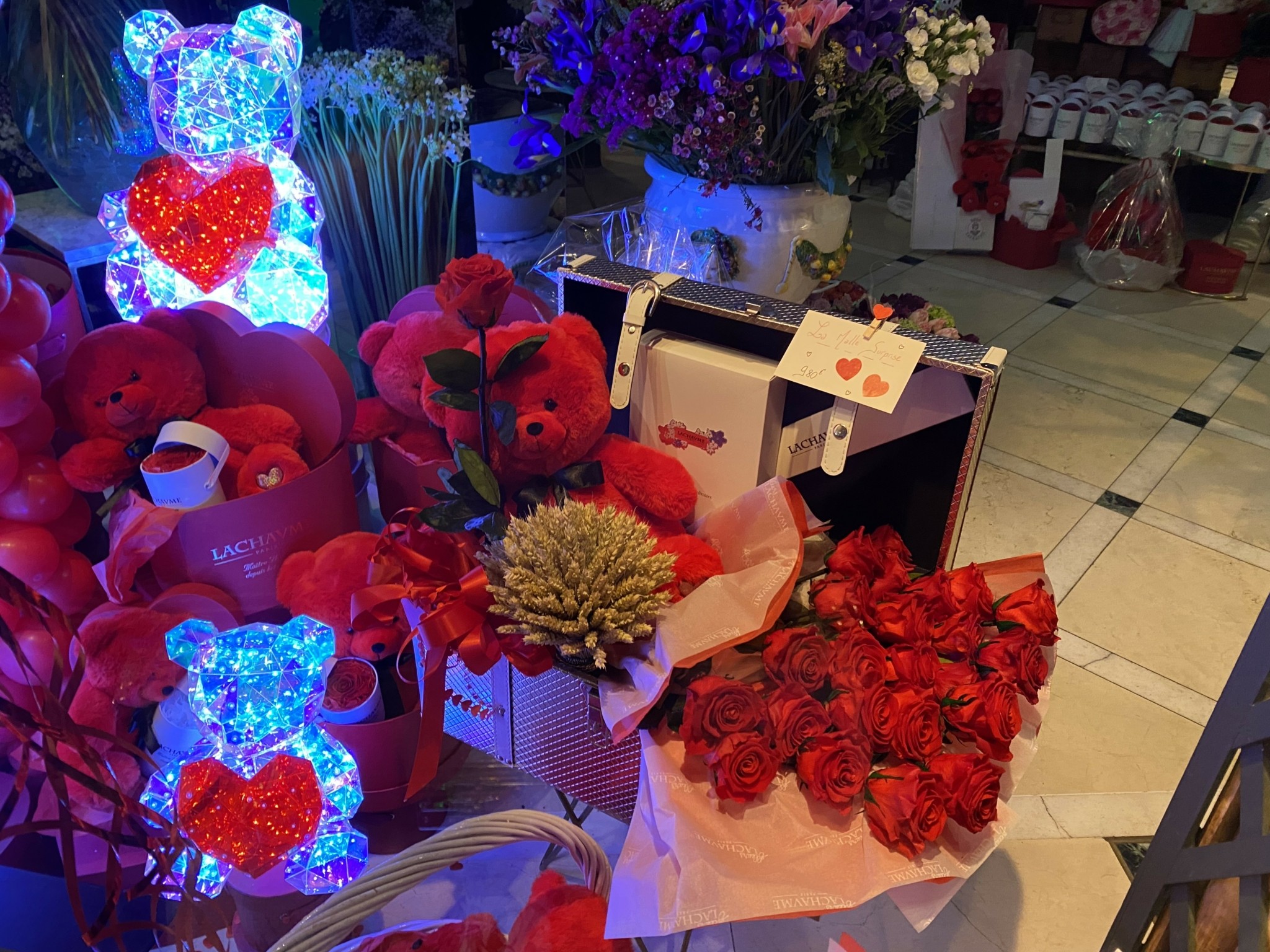 Το αγαπημένο ανθοπωλείο της Παρισινής ελίτ