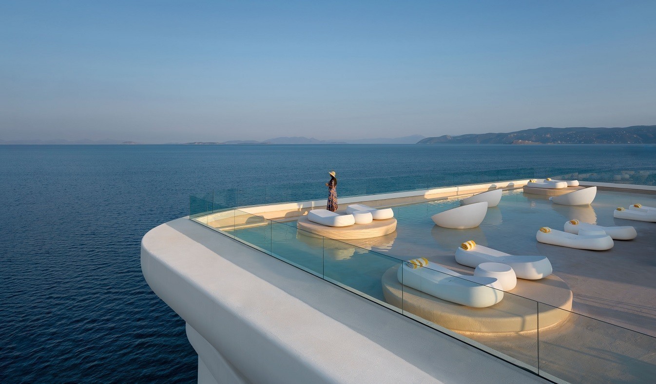 Hilton: Η συνεργασία με την Brown και τα νέα ανοίγματα σε Αθήνα και Πειραιά με τον όμιλο Δουζόγλου (pics)