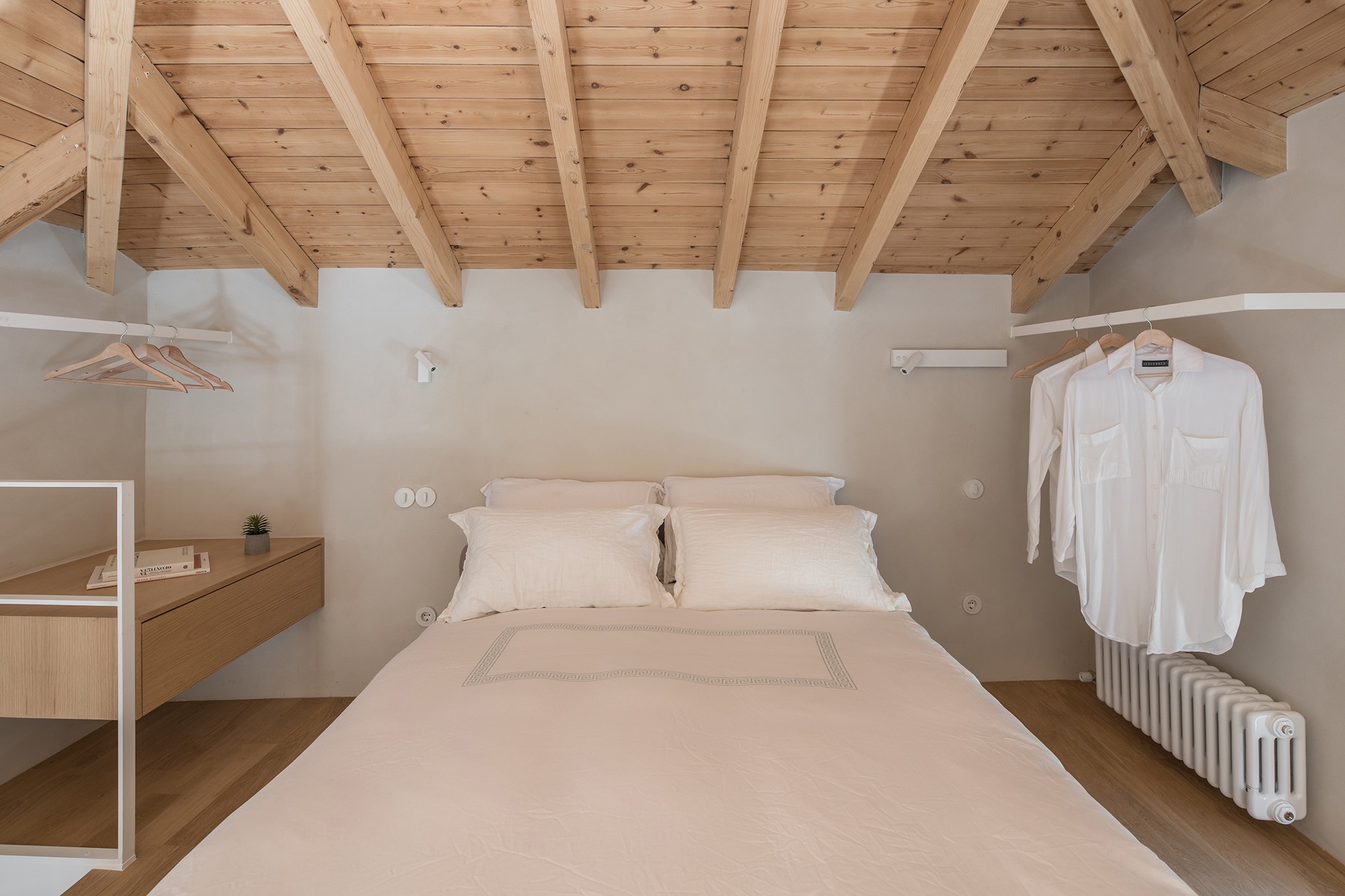 Πώς μια αποθήκη 35 τ.μ. του 1920 μετατράπηκε σε μια μοντέρνα κατοικία