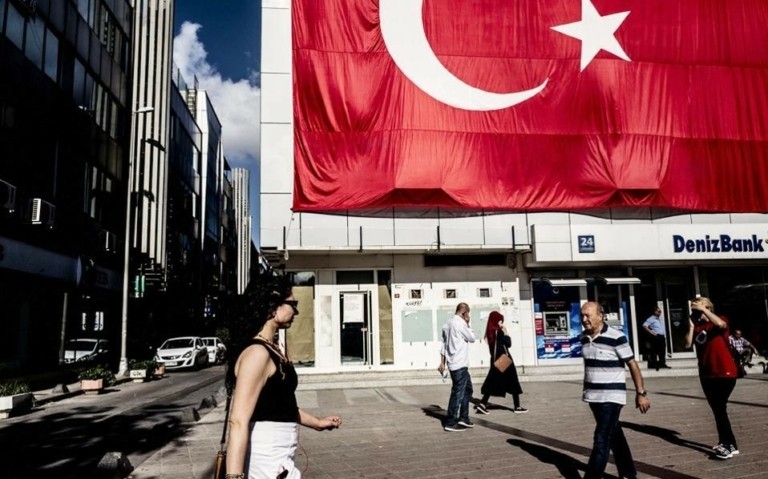 Η Τουρκία του Ερντογάν: Έξι κεντρικοί τραπεζίτες μέσα σε 5 χρόνια και ο πληθωρισμός… στο 65%