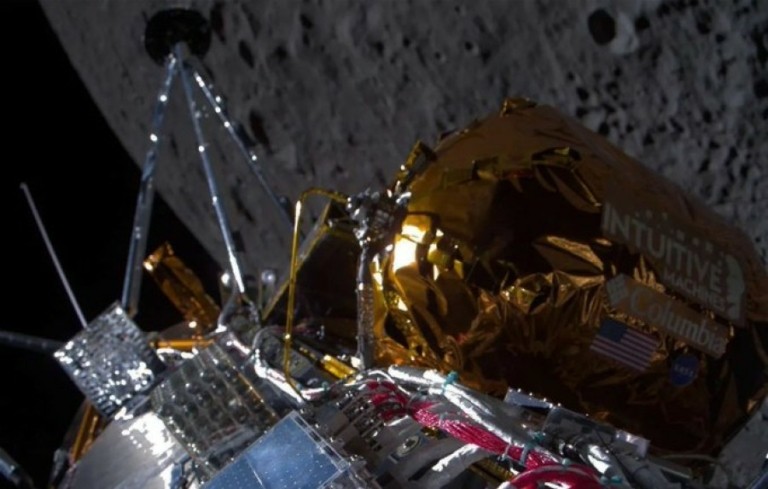 Οι ΗΠΑ επέστρεψαν στη Σελήνη με ιδιωτική εταιρεία (vid)