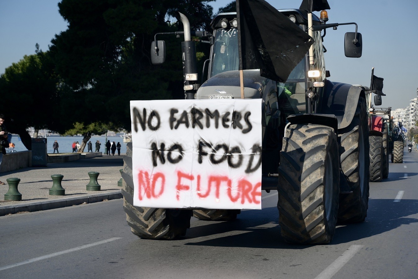 Αγρότες: Συνεχίζονται οι κινητοποιήσεις σε πολλές ευρωπαϊκές χώρες