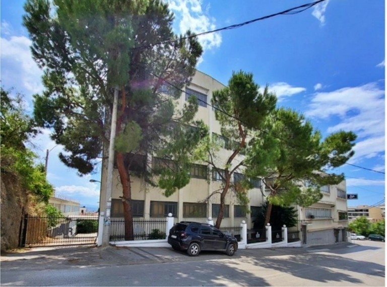 «Δούρος Α.Ε»: Προς το σφυρί οδηγείται το εργοστάσιο στην Πάτρα (pics)