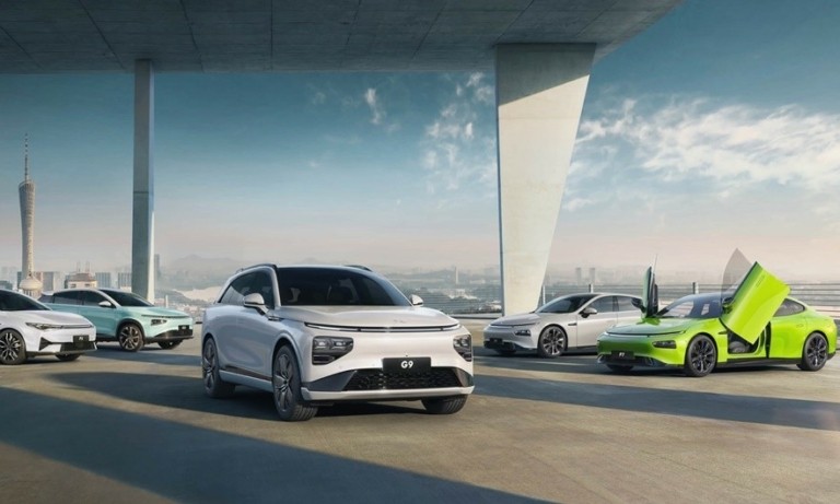 Volkswagen: Αν δεν μπορείς να τους νικήσεις…