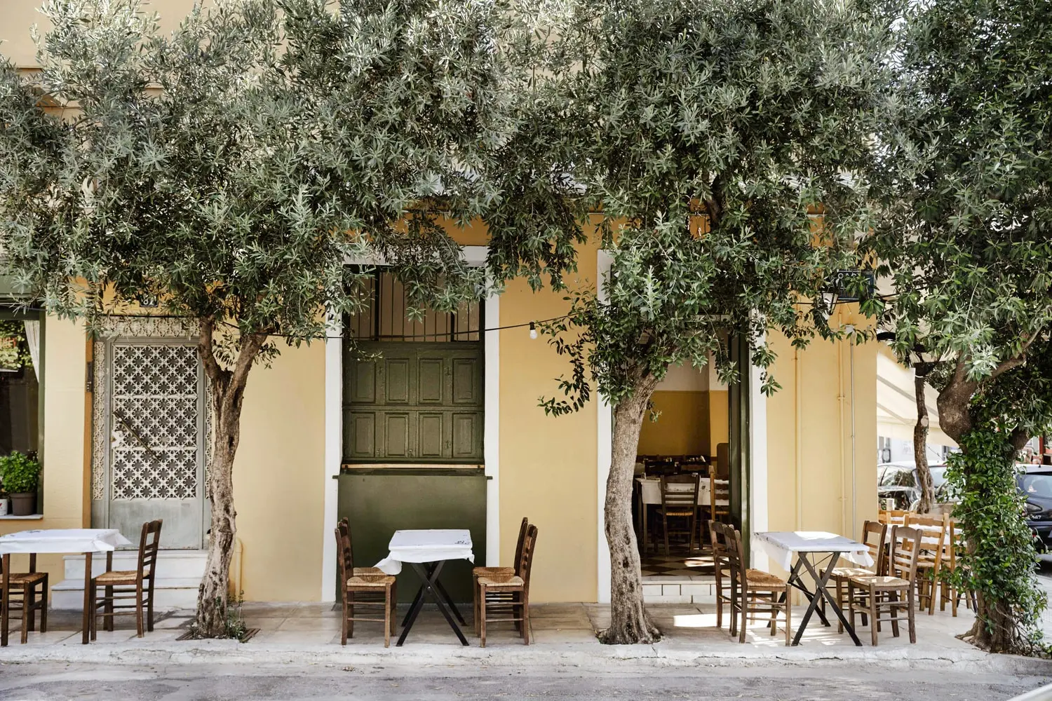 Αυτά είναι τα 73 κορυφαία εστιατόρια του 2024 σε Αθήνα-Θεσσαλονίκη σύμφωνα με το FNL