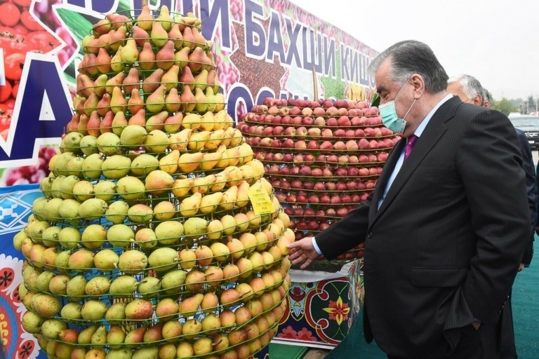 Γιατί ο πρόεδρος του Τατζικιστάν ζητά από το λαό προμήθειες για δύο χρόνια