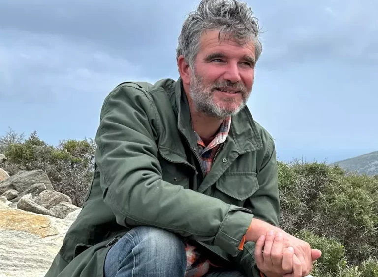 Πώς η τηλεοπτική “Δυναστεία” άλλαξε τα σπίτια της Εκάλης τη δεκαετία του ’80