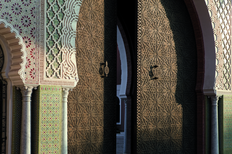 Πώς είναι η εμπειρία στη βασιλική χλιδή του πιο μεγαλοπρεπούς ξενοδοχείου στο Μαρόκο