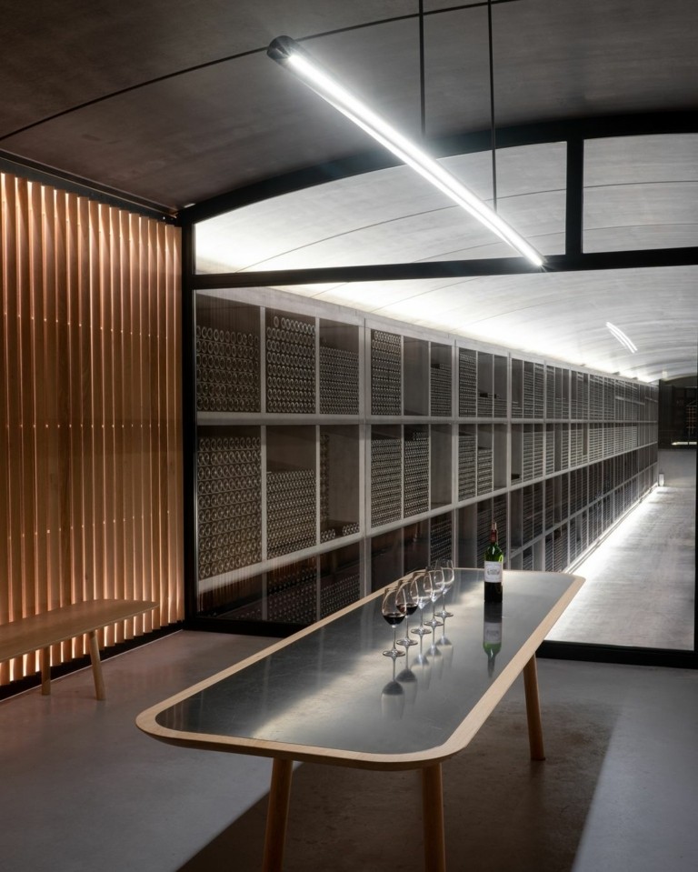 7 επικά κελάρια για τους πιο απαιτητικούς συλλέκτες κρασιών