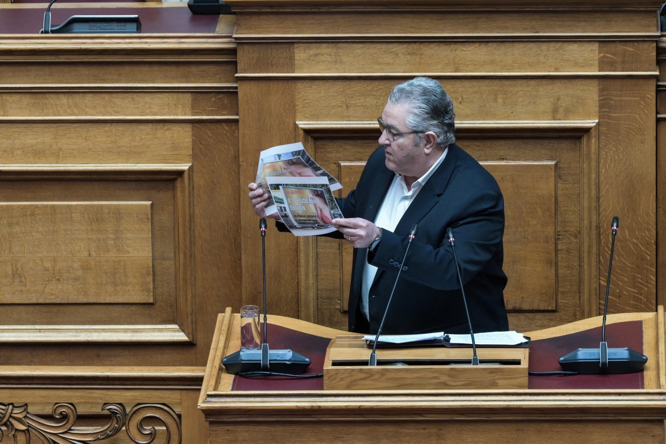 Δημήτρης Κουτσούμπας: Τι απαντά για τους «sugar daddies»