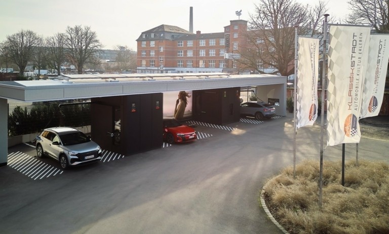 Οι χαμηλές τιμές των μεταχειρισμένων EV αναγκάζει τις αυτοκινητοβιομηχανίες σε buy back (pics)