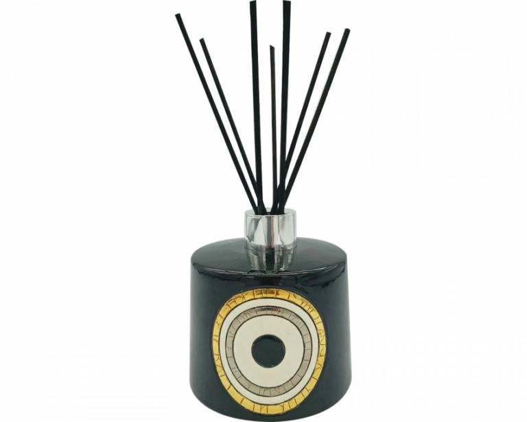 Αρωματικά χώρου: Η νέα πολυτέλεια στην εσωτερική διακόσμηση