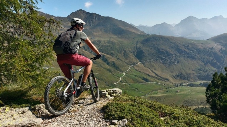 Λιγότερες κατά 80% οι εκπομπές με το ηλεκτρικό ποδήλατο (pics)