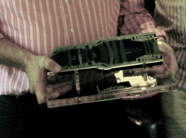 ASML: Γιατί θέλει να εγκαταλείψει την Ολλανδία – Πώς προσπαθεί να την κρατήσει η κυβέρνηση