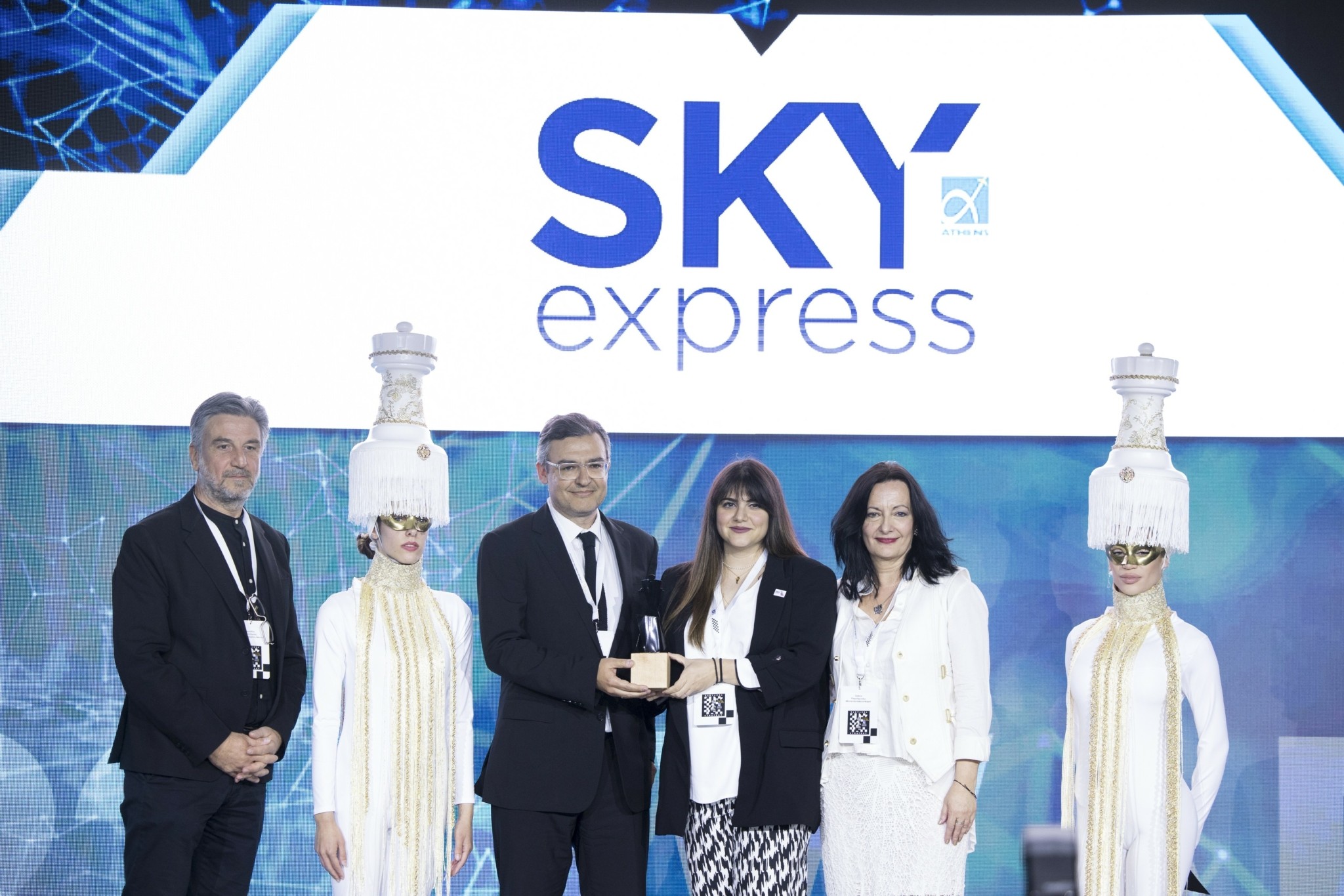SKY express: 3 ακόμη διακρίσεις για τη διπλά βραβευμένη στην Ευρώπη ελληνική αεροπορική εταιρεία (pic)