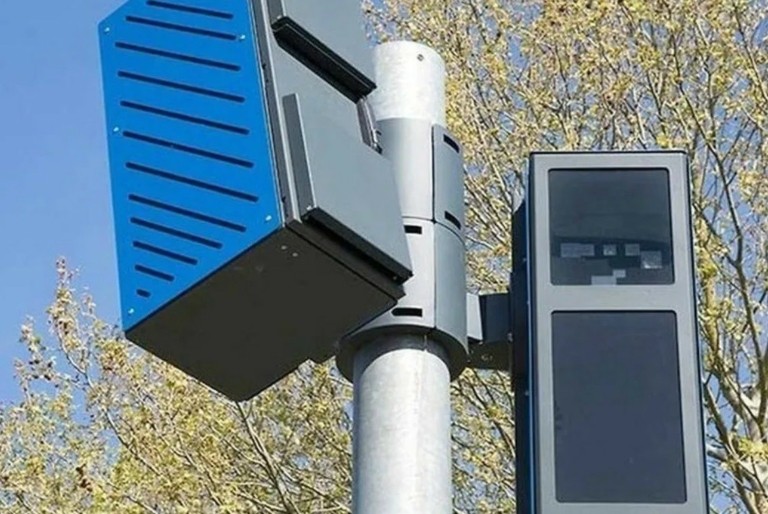 Ελλάδα: Πού τοποθετήθηκαν νέα ραντάρ ταχύτητας – Ερχονται βαριά πρόστιμα