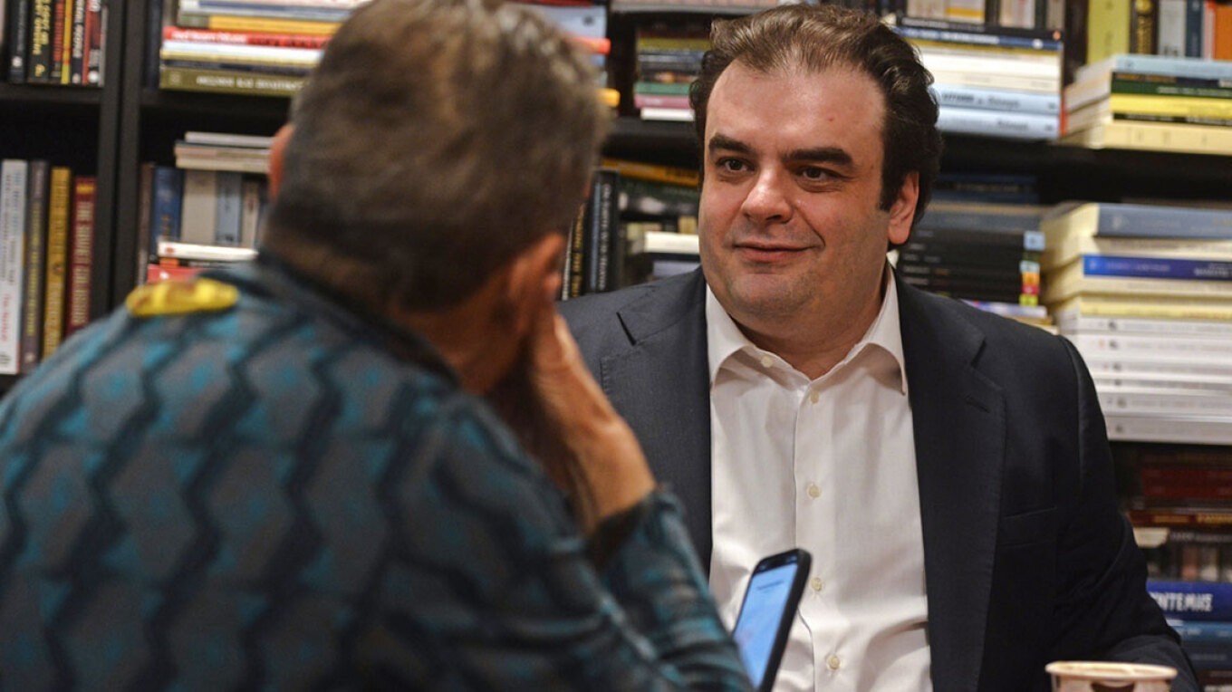 Πιερρακάκης στο «ΘΕΜΑ»: H Ελλάδα δεν μπορεί να περιμένει την αλλαγή του Άρθρου 16 – Η Σορβόννη μέσα στα ΑΕΙ που ενδιαφέρονται