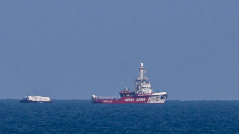 Δεύτερο κυπριακό πλοίο με ανθρωπιστική βοήθεια θα αποπλεύσει για τη Γάζα