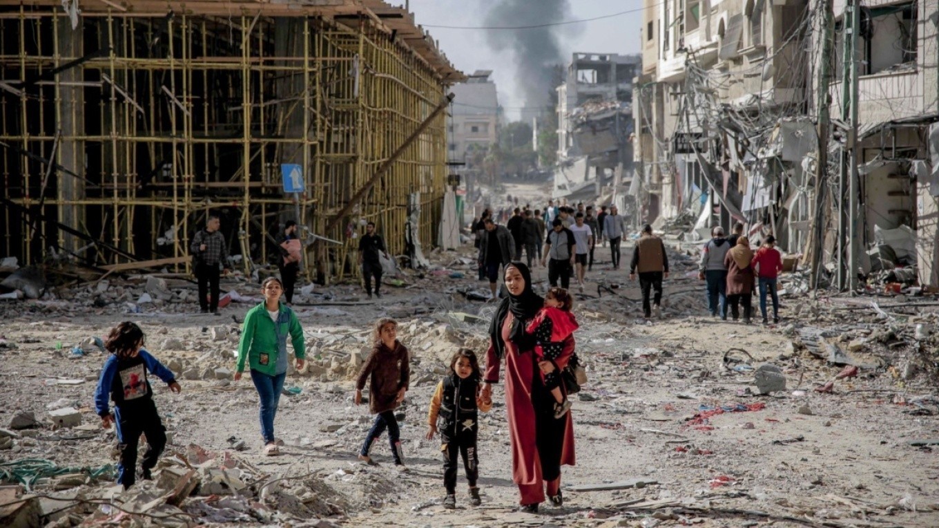 Economist: Πόσα χρήματα πληρώνουν οι Παλαιστίνιοι για να βγουν από τη Γάζα – Πού τα βρίσκουν