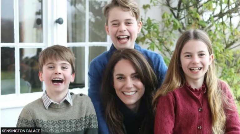 Η πρώτη επίσημη φωτογραφία της Κέιτ μετά το χειρουργείο (pic)