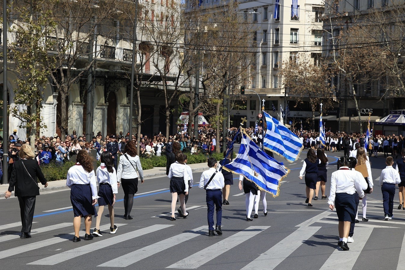 25η Μαρτίου: Κλειστό το κέντρο της Αθήνας – Ολοκληρώθηκε η μαθητική παρέλαση (pics) (upd)
