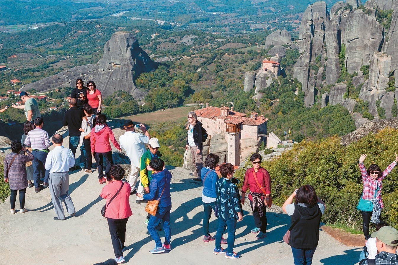 Οι Έλληνες εξορμούν: Πληρότητα πάνω από 75% για τα τριήμερα του Μαρτίου
