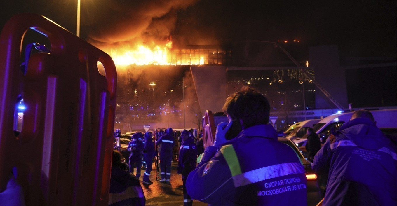 Μακελειό στη Μόσχα: Οι αλληλοκατηγορίες Ρωσίας – Ουκρανίας και η επιμονή του ISIS (tweet) (upd)