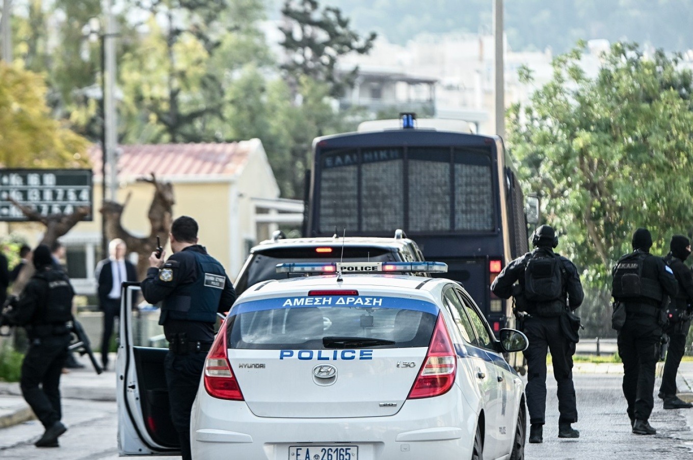 «Σύμπραξη Εκδίκησης»: Προφυλακιστέοι οι έξι συλληφθέντες για τρομοκρατικές ενέργειες