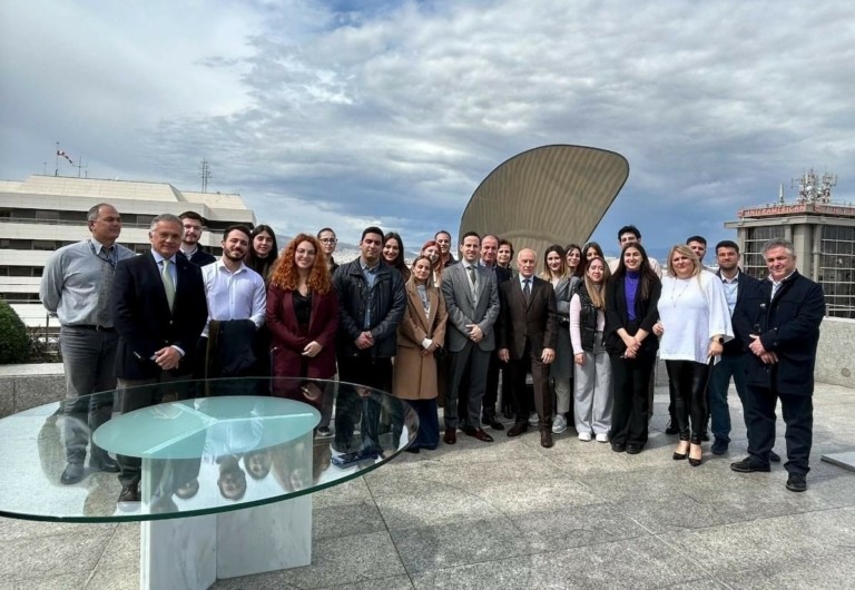 Στην Queensway Navigation μεταπτυχιακοί φοιτητές του Πανεπιστημίου Πειραιά