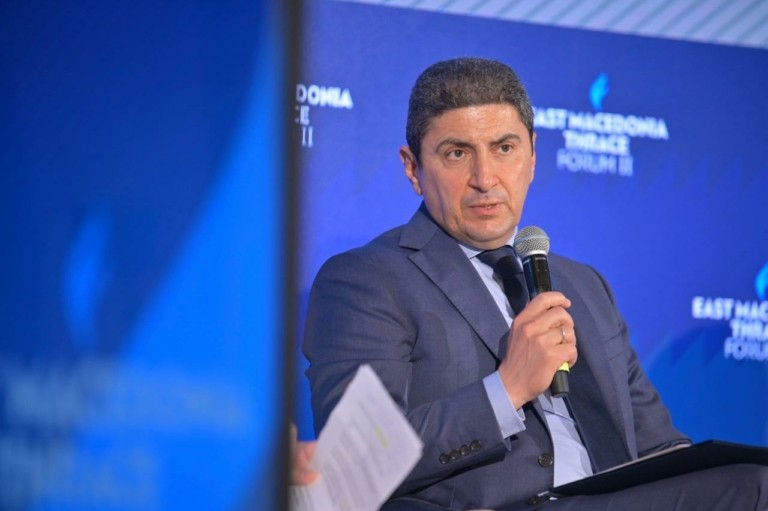 Αυγενάκης: Με αρδευτικά έργα 240 εκατ. στηρίζουμε τον πρωτογενή τομέα στην Περιφέρεια Μακεδονίας και Θράκης (pic)