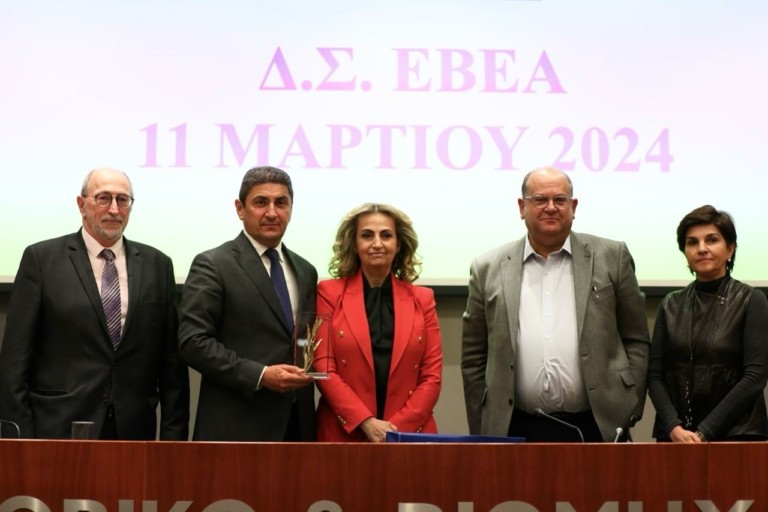 Αυγενάκης στο ΔΣ του ΕΒΕΑ: Το υπουργείο Αγροτικής Ανάπτυξης χρήσιμο εργαλείο σε όσους υπηρετούν το επιχειρείν της χώρας