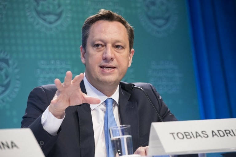 Το ΔΝΤ ανησυχεί για τις υψηλές αξιολογήσεις των εταιρειών