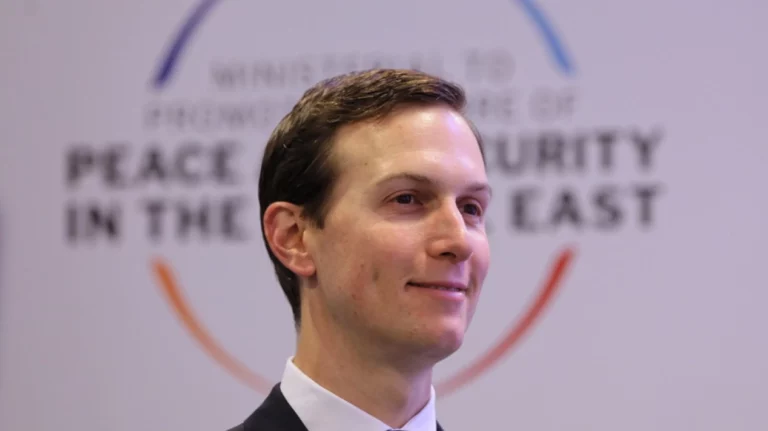 Τζάρεντ Κούσνερ: Ο γαμπρός του Τραμπ κάνει μπίζνες στα Βαλκάνια