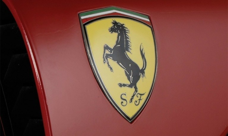 Ferrari: Ανοίγει εργαστήριο μπαταρίας λιθίου – Πότε κατασκευάζει το πρώτο ηλεκτρικό supercar